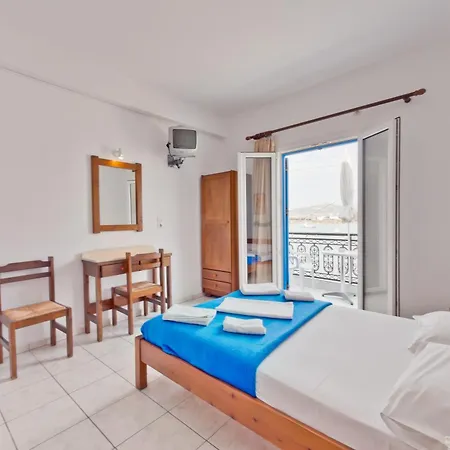 Apartment Paris Antiparos