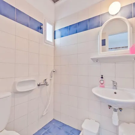 Apartment Paris Antiparos