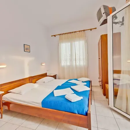 Paris Apartment Antiparos